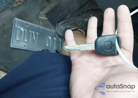 2003 Honda Odyssey Ex-L from USA, damaged, VIN 5FNRL18983B047838